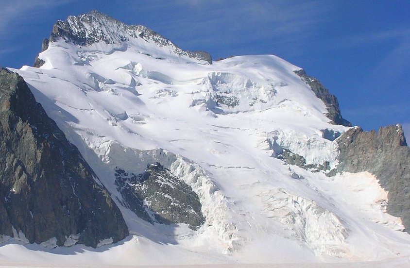 Barre des Ecrins ( 4102 metres ) in the French Alps