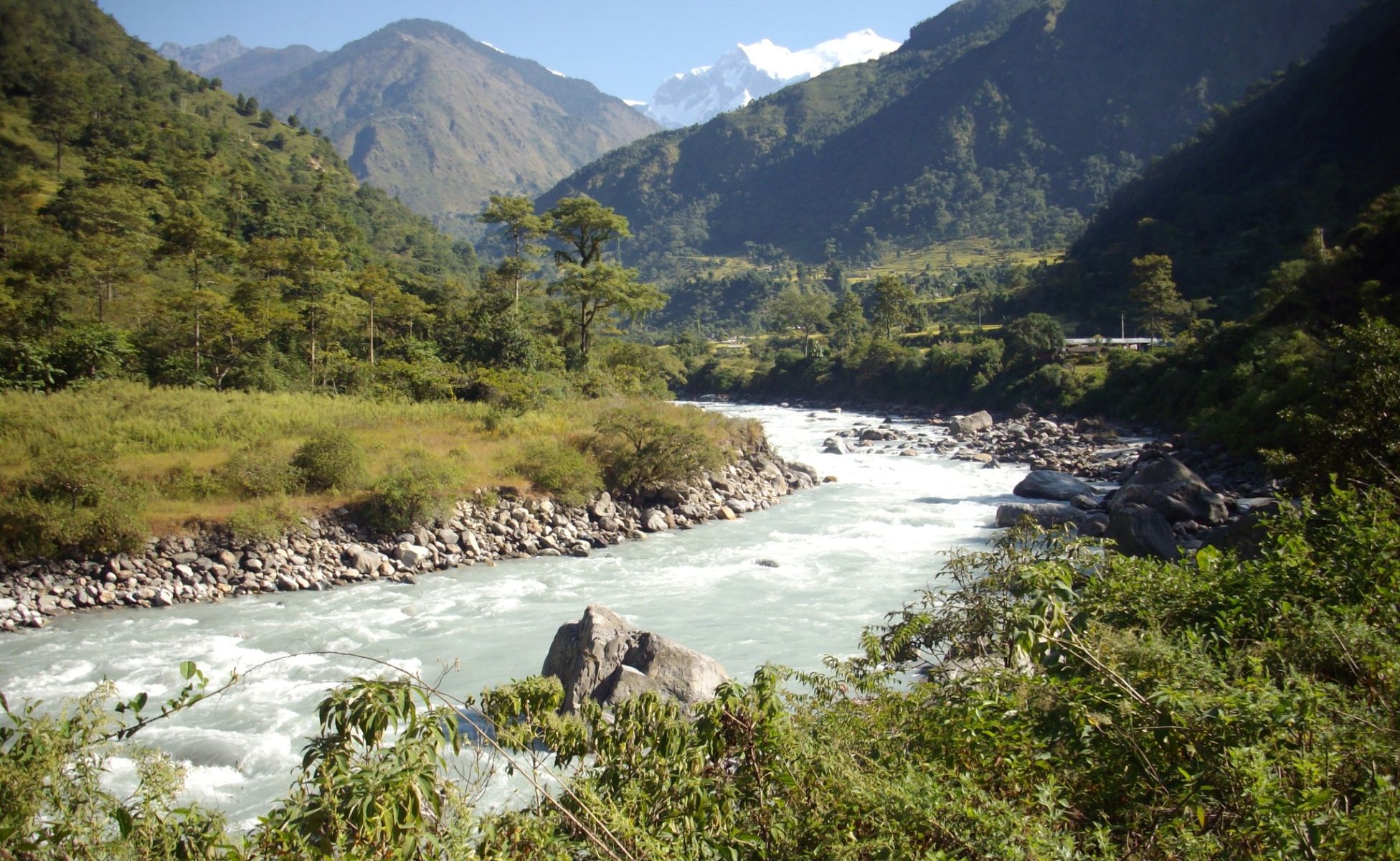 Manaslu Himal from Marsayangdi Valley