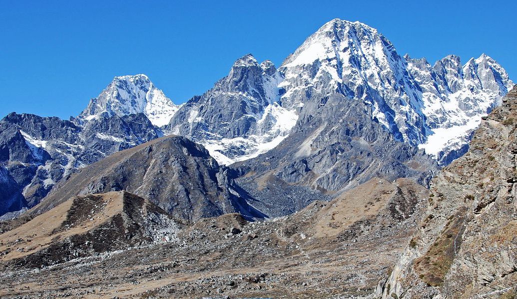 Kyajo Ri and Pharilapche Peak