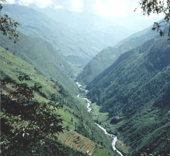 Indrawati Khola on ascent to Bakong Gompa