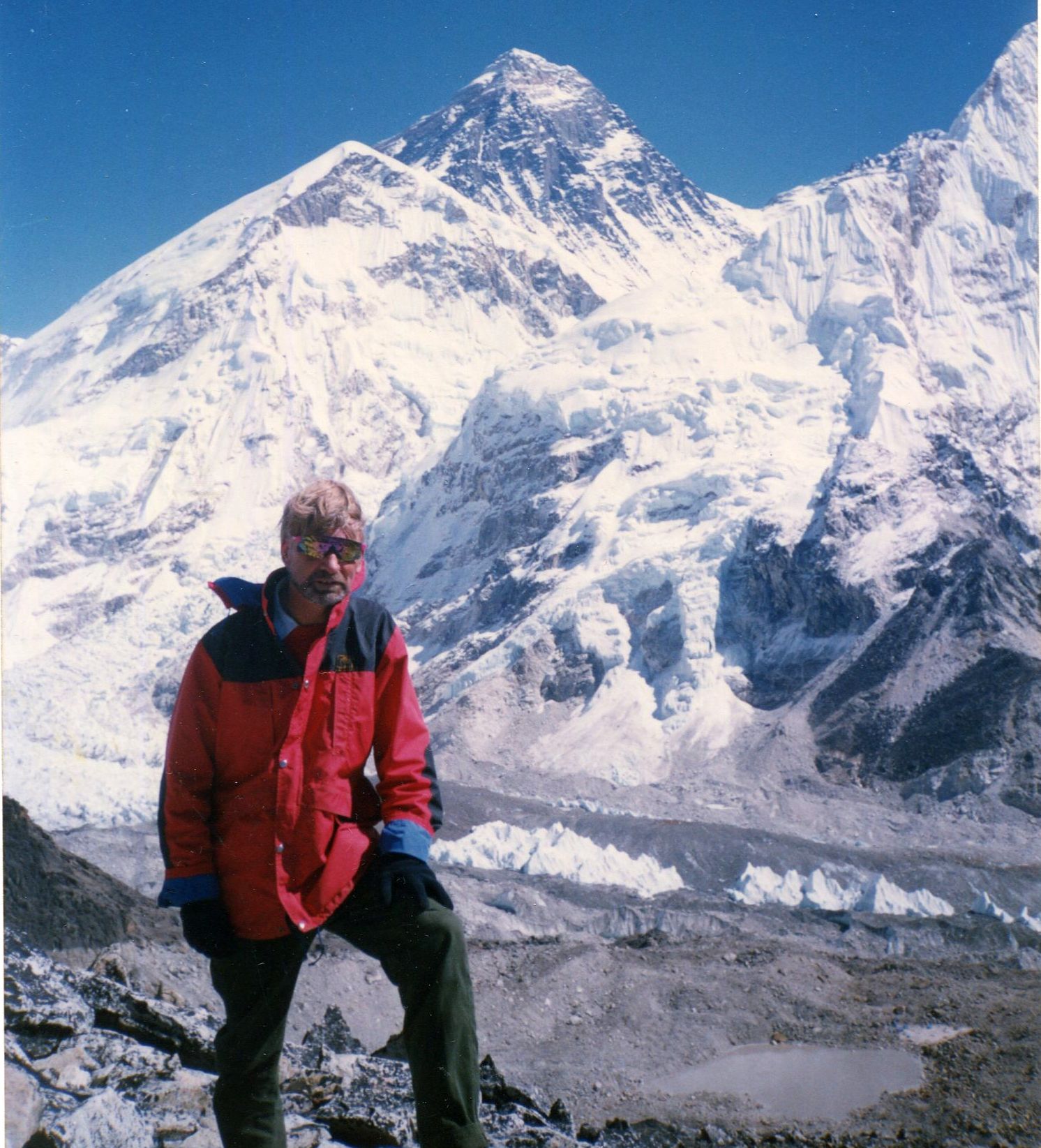 Mt.Everest from Kallar Pattar