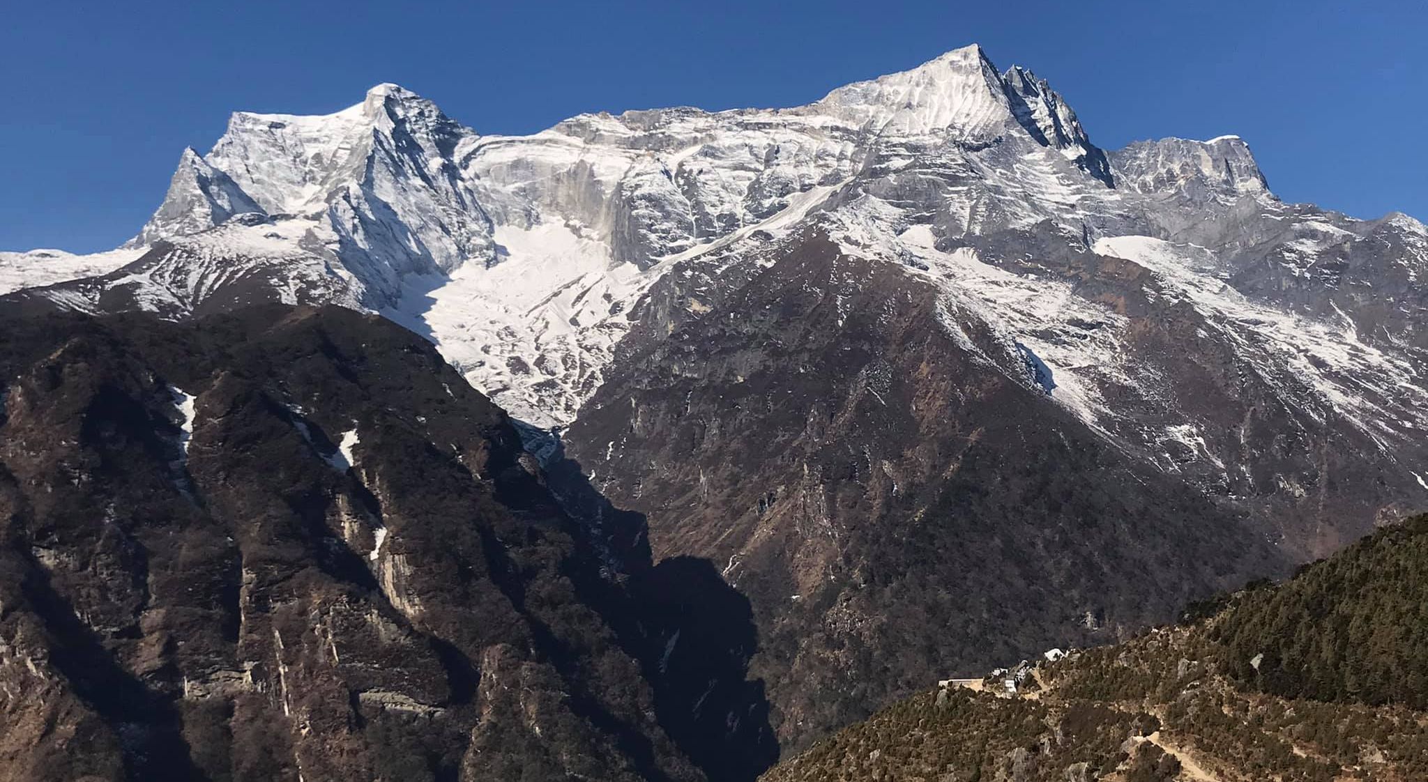 Kwande Ri on route from Thyangboche to Pangboche