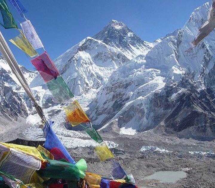 Mount Everest from Kallar Pattar