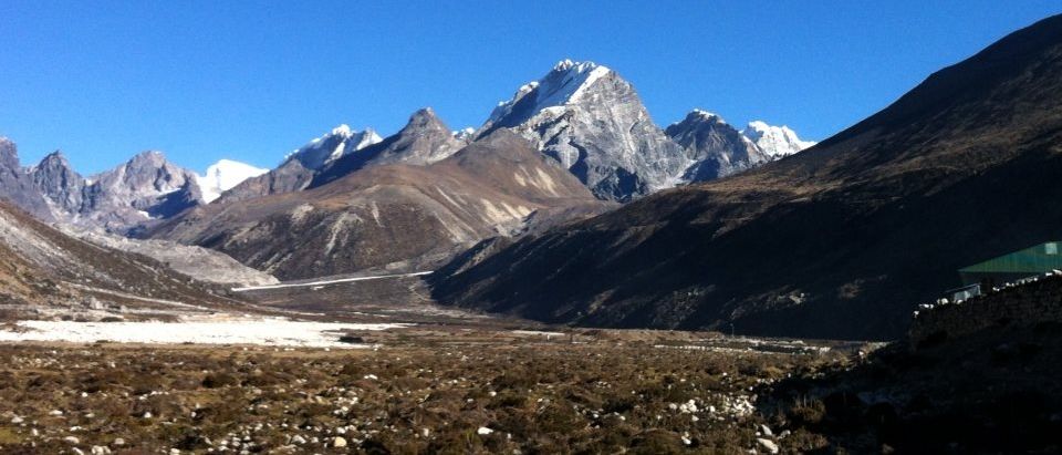 Pheriche on route to Lobuje and Kallar Pattar