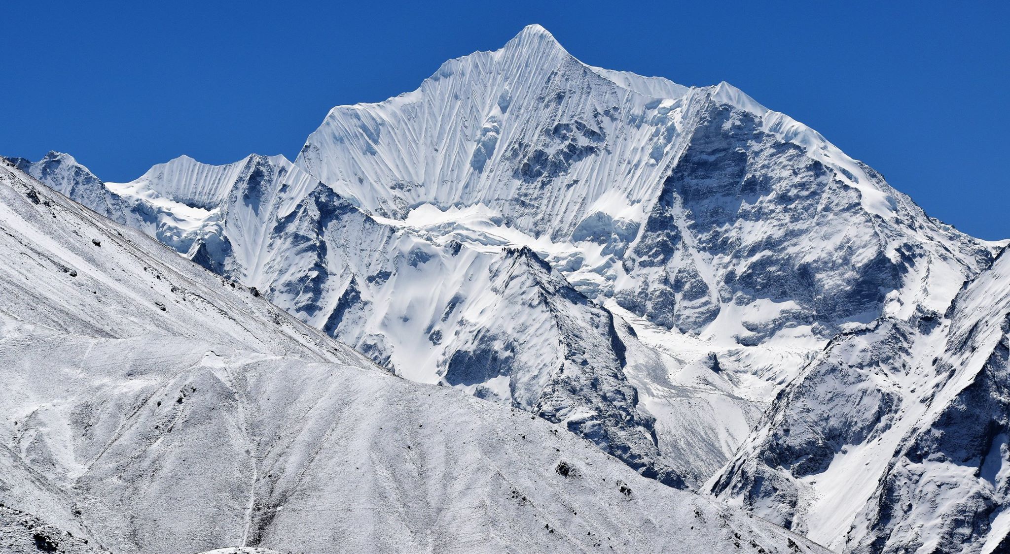 Mt.Ganshempo ( Ganchempo )