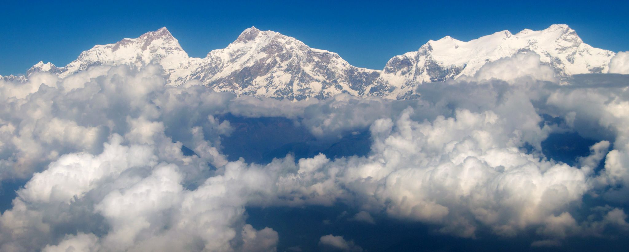 Manaslu Himal - Manaslu, Ngadi Chuli and Himal Chuli