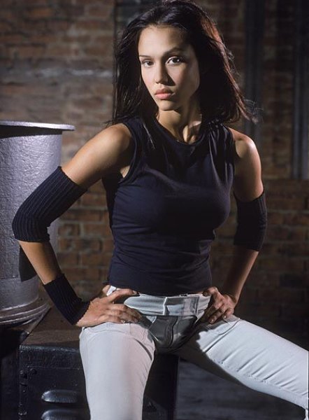 Dark Angel ( Jessica Alba )