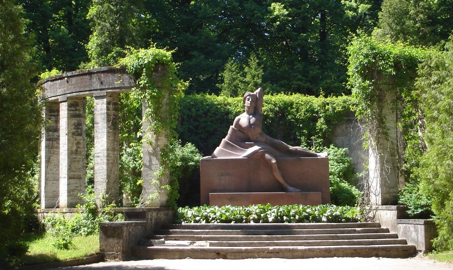 Memorial at the Rainis Cemetery