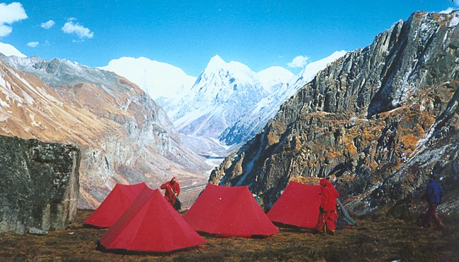 Dom Blanc and Langshisa Ri from Ganja La Base Camp