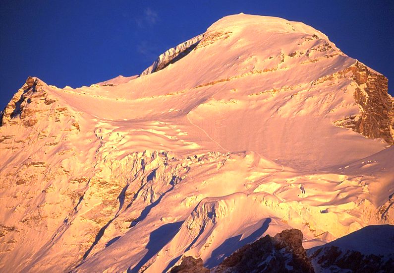 Sunset on Cho Oyu