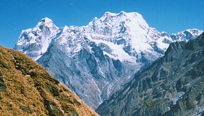 Mera Peak on descent from Zatrwa La into Hinku Valley