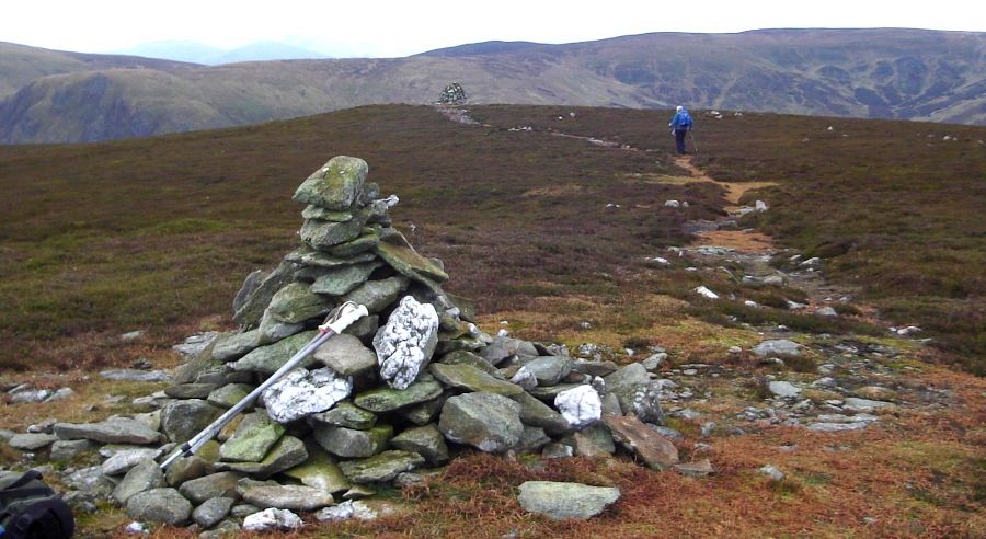 Cairns on summit of Auchnafree Hill