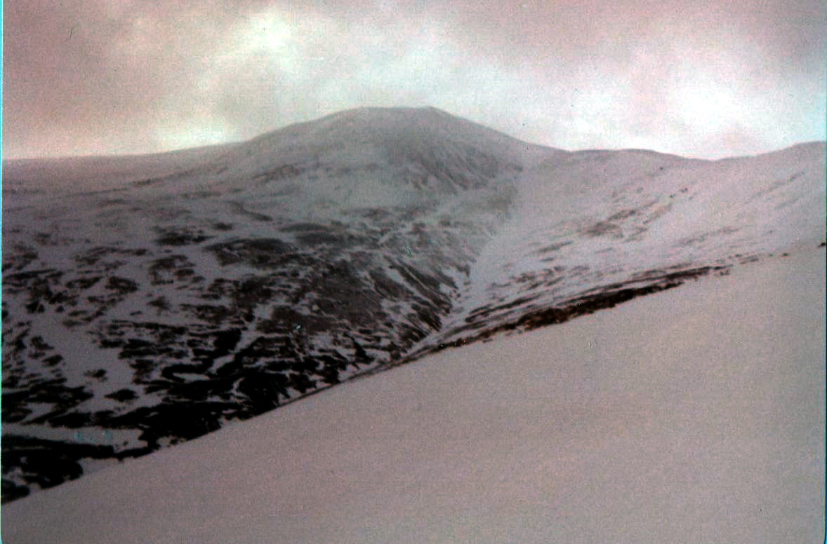 Ascent to Mhoine Mhor ( The Great Moss )