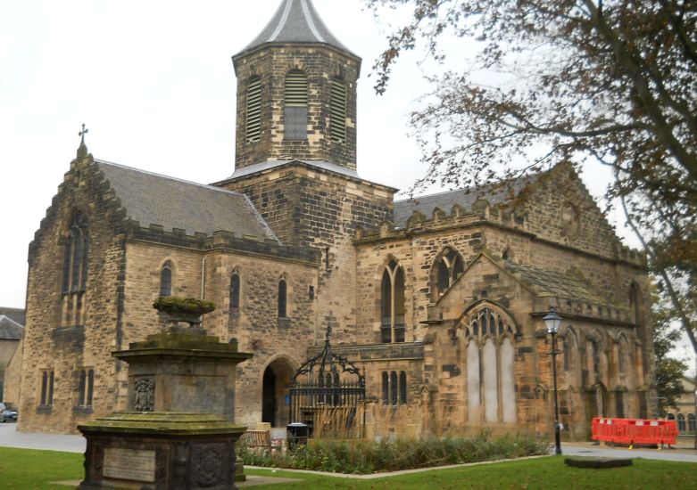 The Old Parish Church at Falkirk