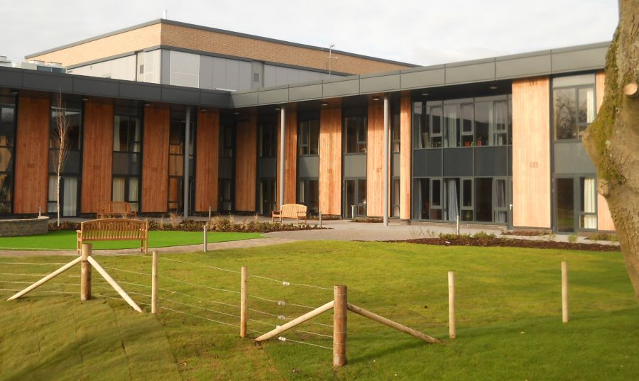 Flats at St. Andrew's Brae on Stockiemuir Road