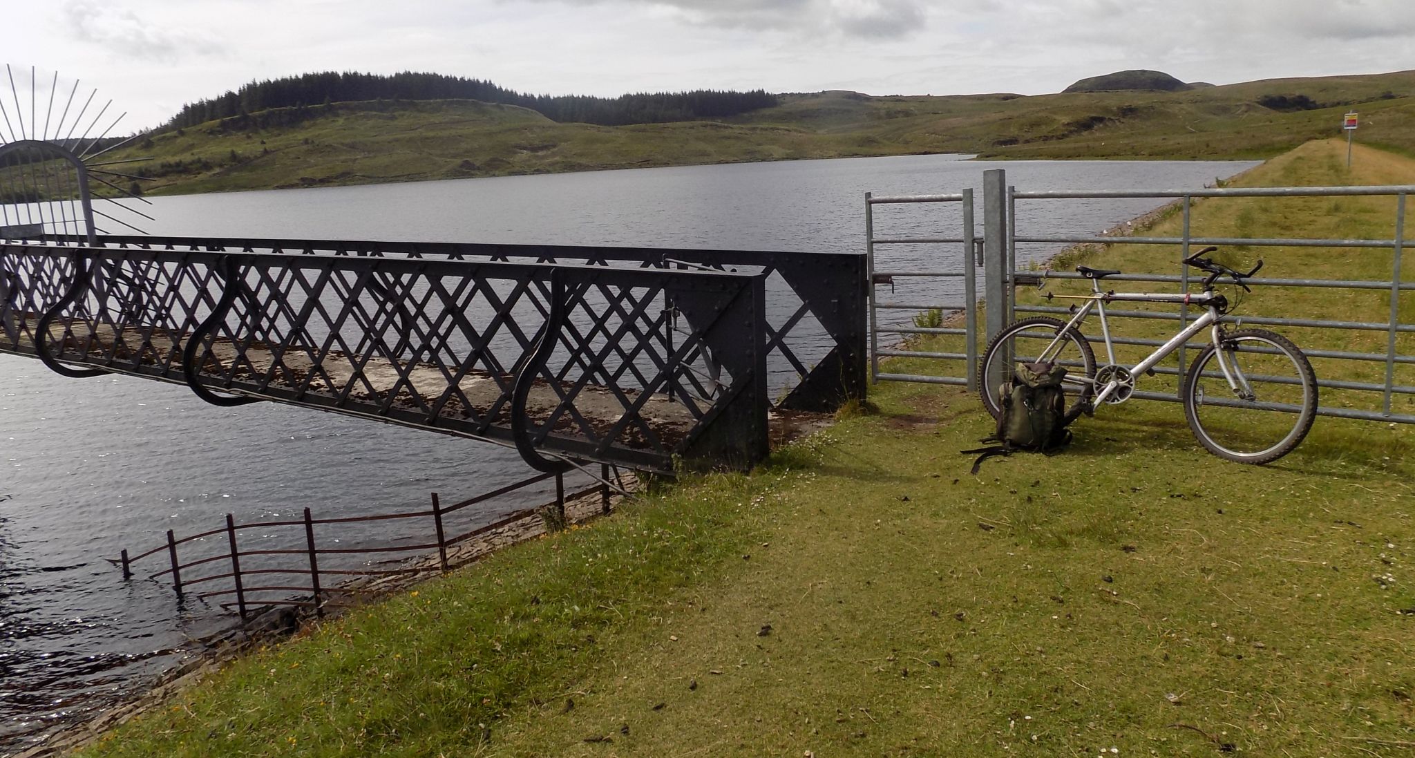 Burncrooks Reservoir and Duncolm in the Kilpatrick Hills