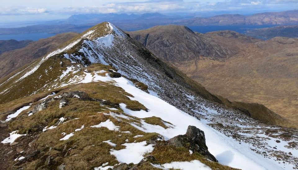 Ladhar Bheinn summit ridge