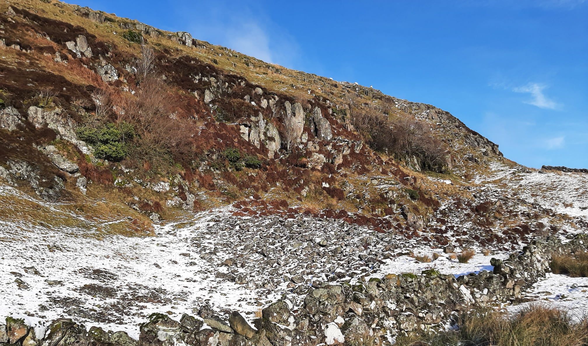 Escarpment on Garrel Hill