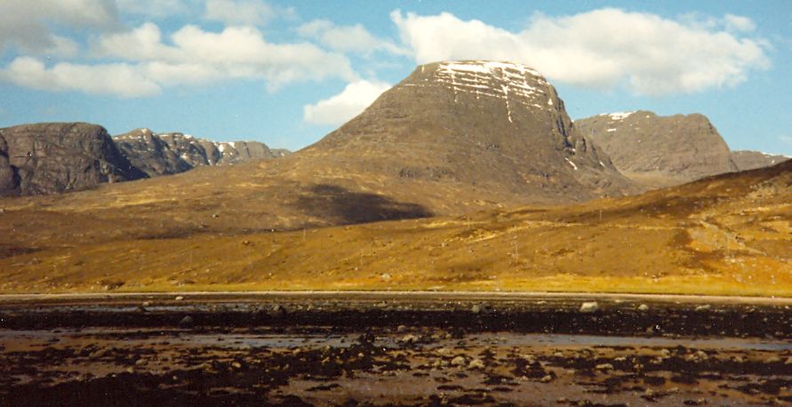 Sgurr a Chaorachain ( 2598ft ) a Corbett in Torridon