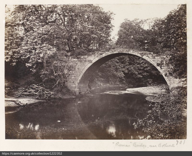 Old packhorse bridge in Strathclyde Country Park