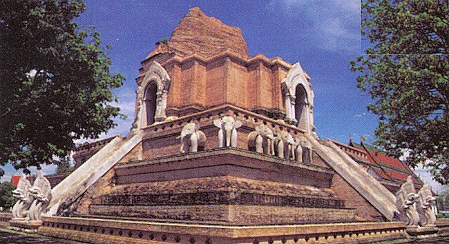 Wat Chedi Luang in Chiang Mai