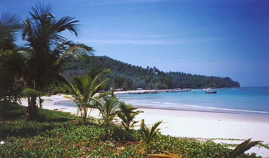 Photo Gallery of Phuket Island ( Ko Phuket ) in Southern Thailand