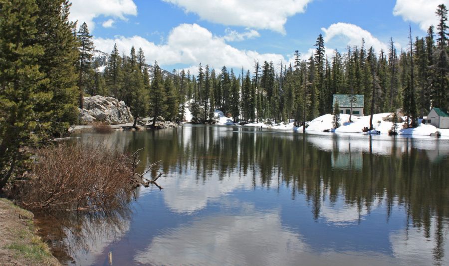 Lake to the South of Lake Tahoe