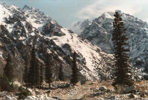 Tienschan in Kyrgyzstan by Andreas and Ursula Koeler