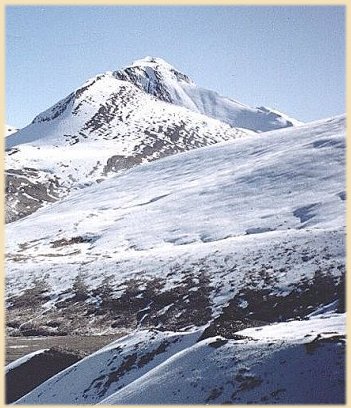 Thapa Peak from Hidden Valley