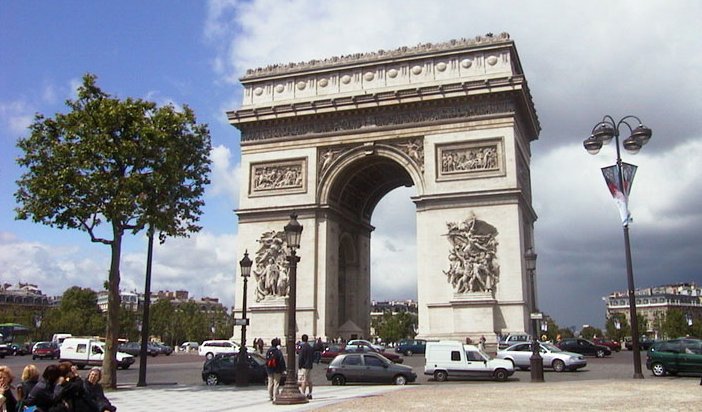 Arc de Triumphe in Paris